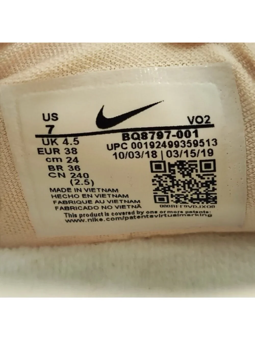 Nike Metcon Flyknit 3 MTLC Women's Size 7 Training Shoes Grey Pink BQ8797-001